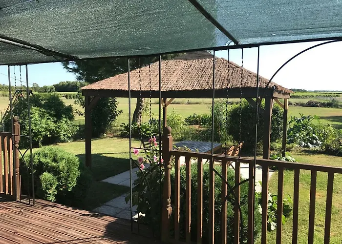 Poppy's Retreat Dom wakacyjny Bréville